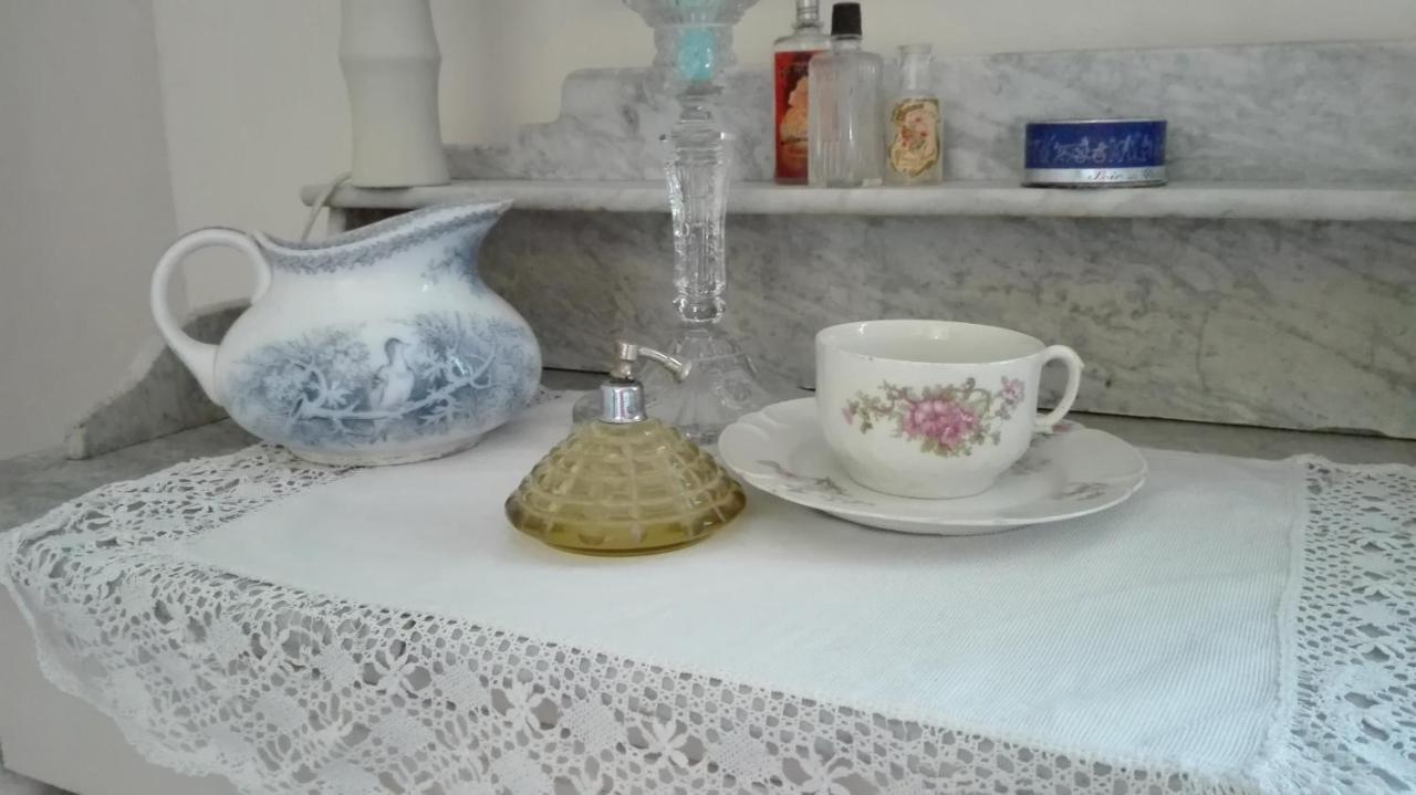 L'Ile Aux Mimosas Bed and Breakfast Tautavel Pokój zdjęcie